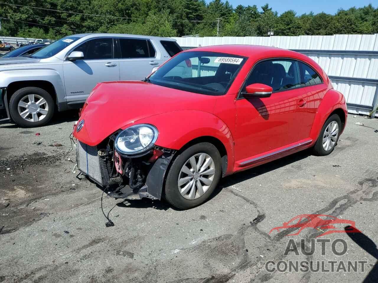 VOLKSWAGEN BEETLE 2019 - 3VWFD7AT6KM710758
