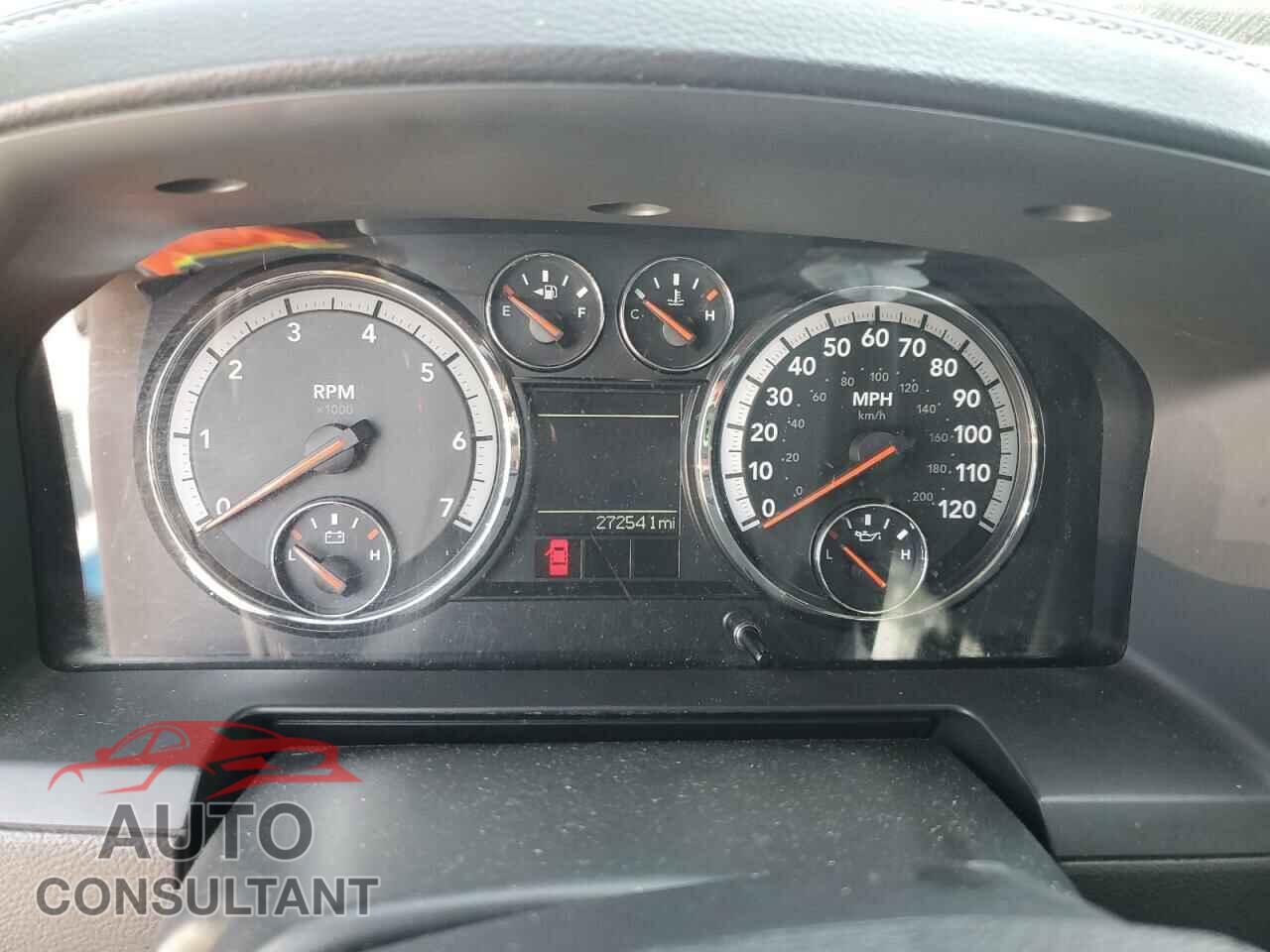 DODGE RAM 1500 2012 - 1C6RD6NT8CS182094