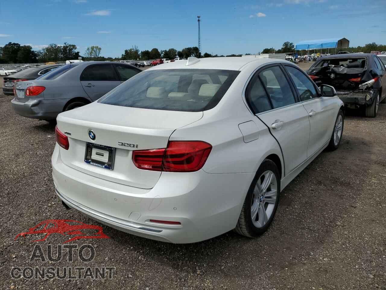 BMW 3 SERIES 2016 - WBA8E3G52GNU03379