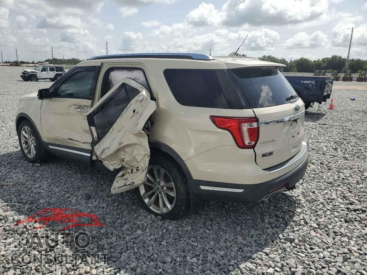 FORD EXPLORER 2018 - 1FM5K7F86JGB27412