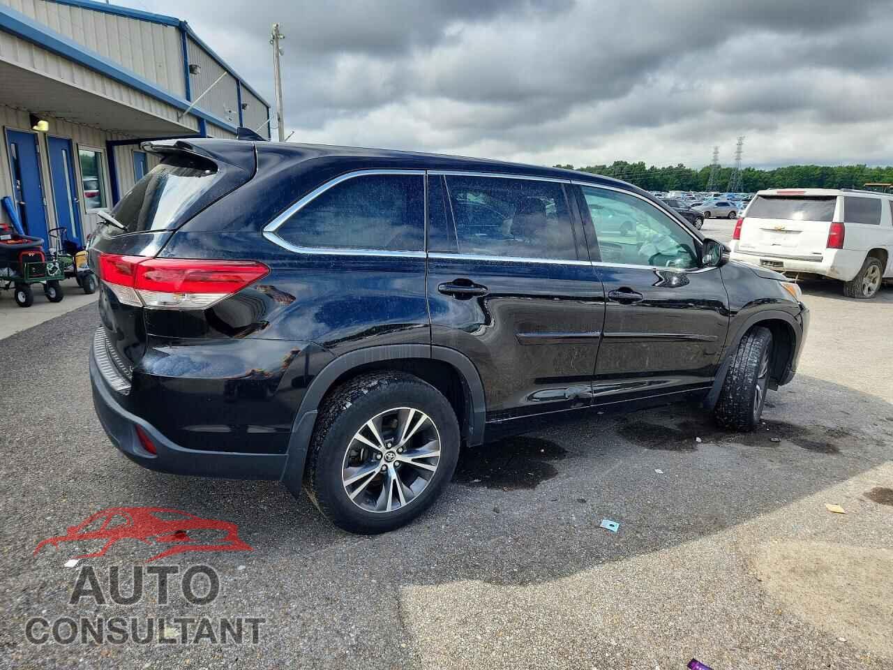 TOYOTA HIGHLANDER 2017 - 5TDZZRFH5HS194399