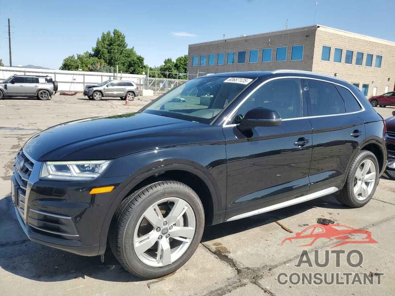 AUDI Q5 2018 - WA1BNAFY0J2017880