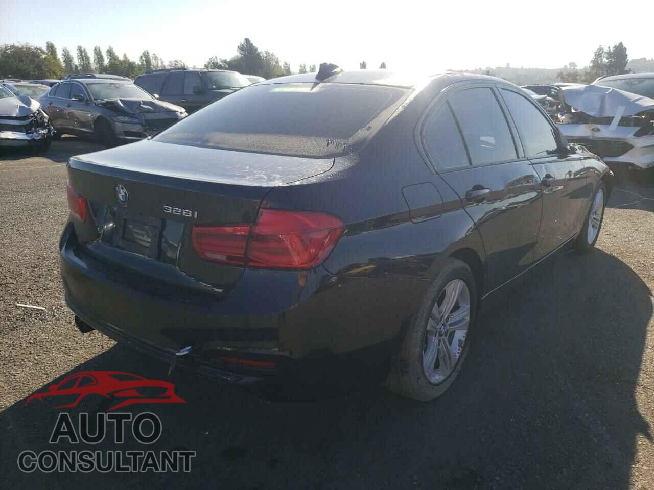 BMW 3 SERIES 2016 - WBA8E9G55GNT86175
