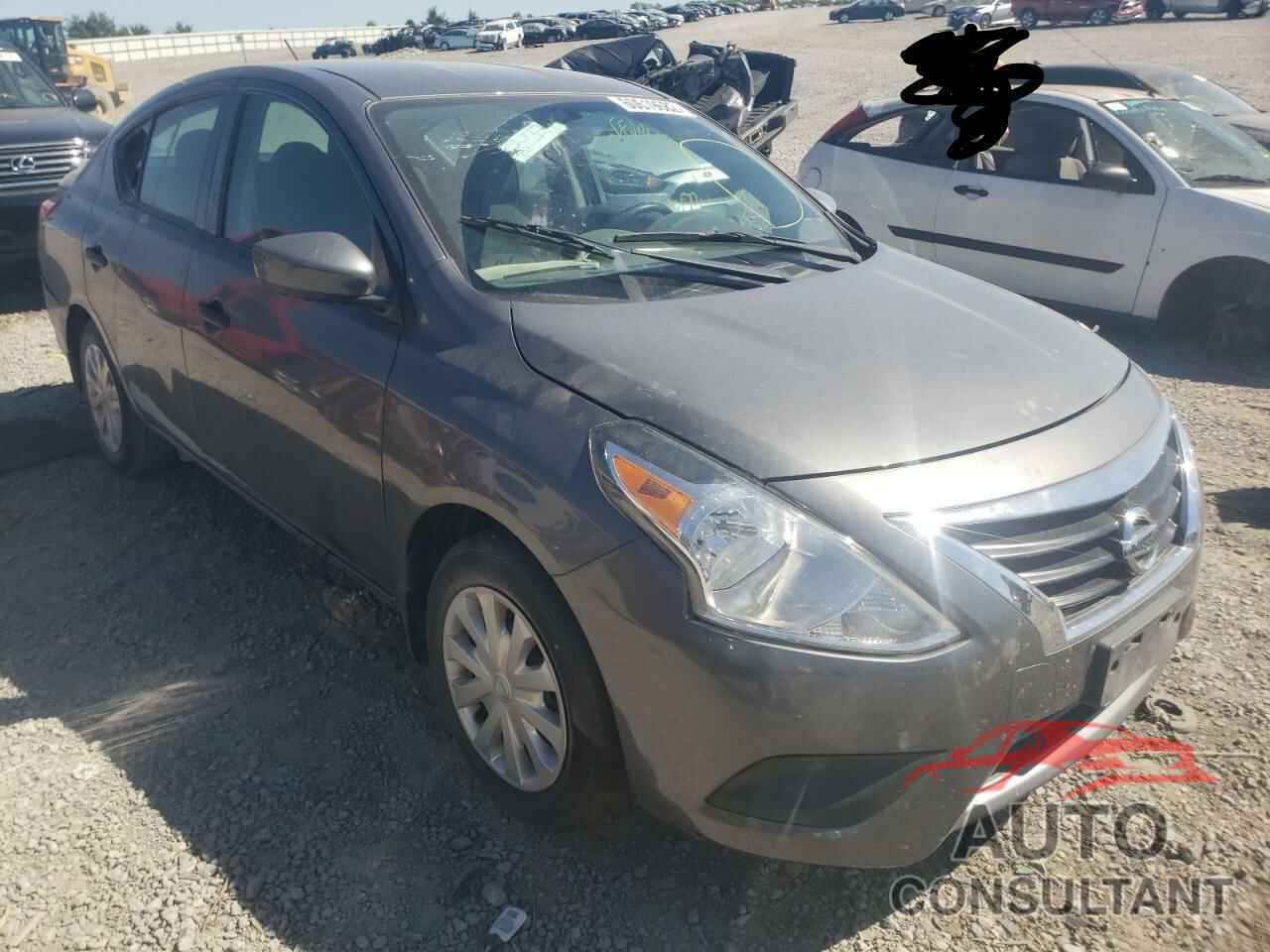 NISSAN VERSA 2018 - 3N1CN7AP7JL886196