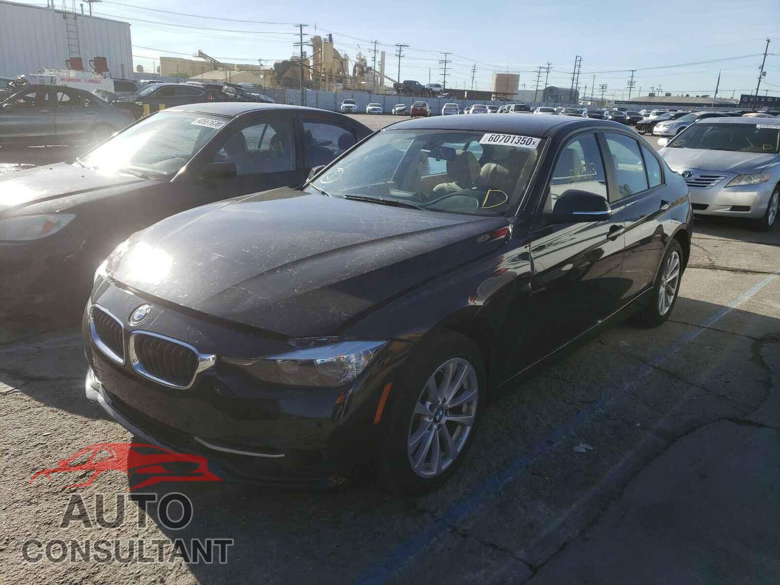 BMW 3 SERIES 2016 - WBA8E1G50GNU11551