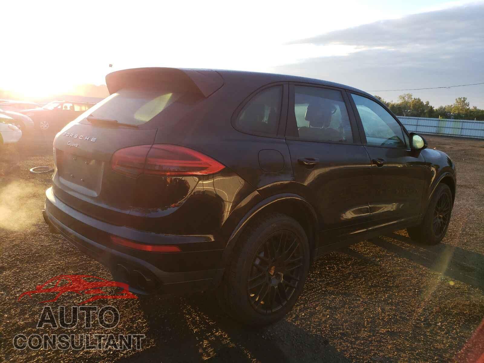 PORSCHE CAYENNE 2017 - WP1AA2A22HKA82163