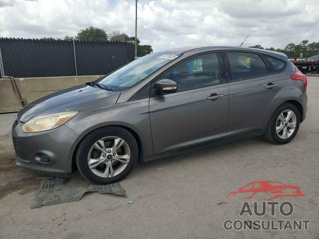 FORD FOCUS 2014 - 1FADP3K23EL332832