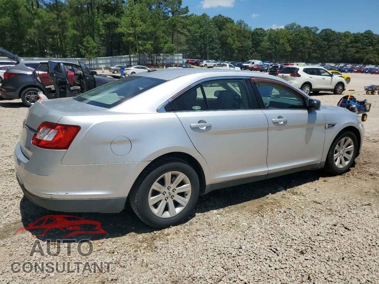 FORD TAURUS 2011 - 1FAHP2DW2BG183815