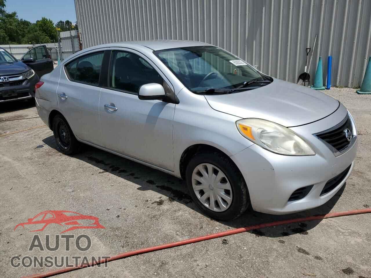 NISSAN VERSA 2012 - 3N1CN7AP8CL898120