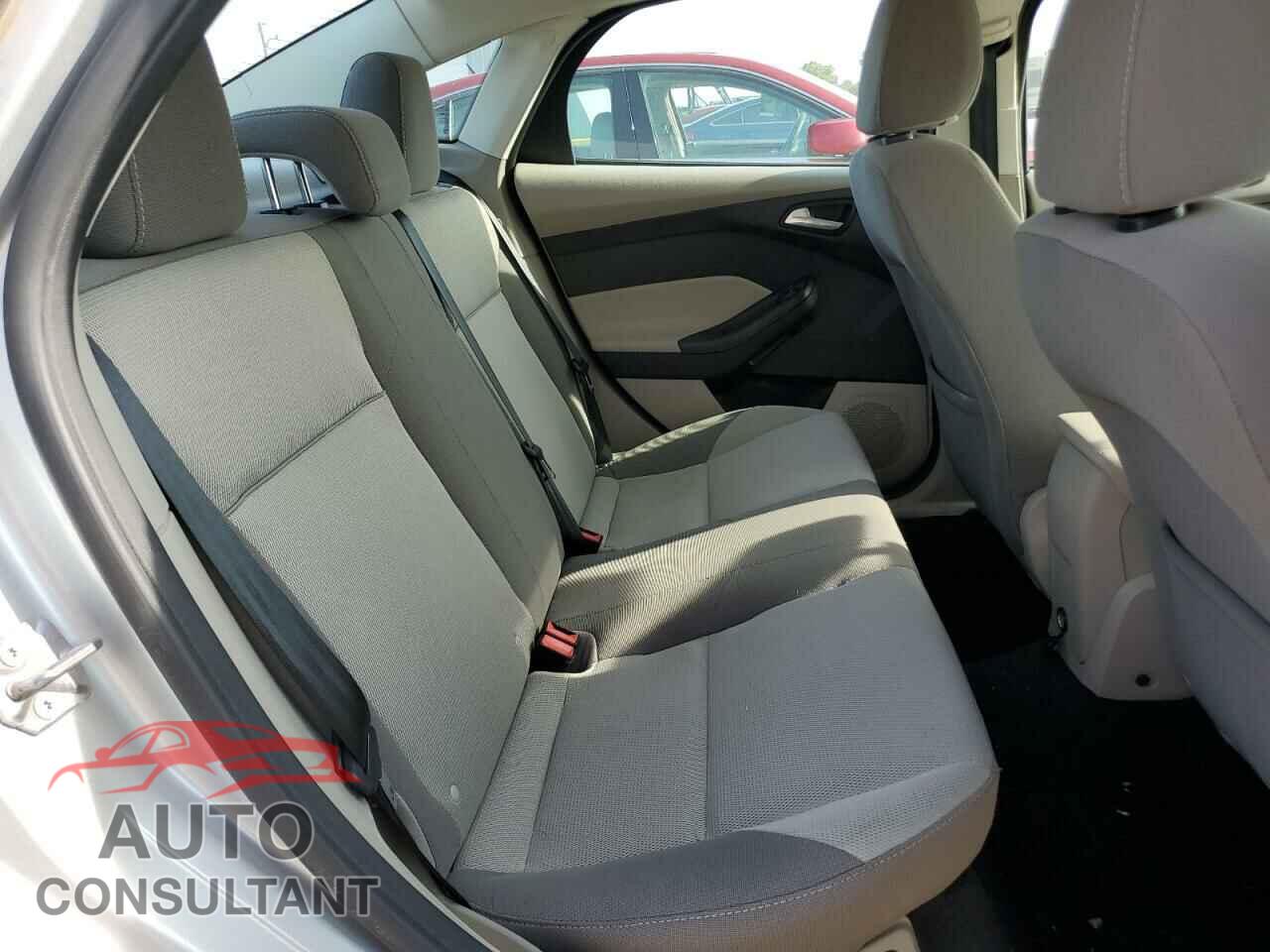 FORD FOCUS 2014 - 1FADP3F22EL431300