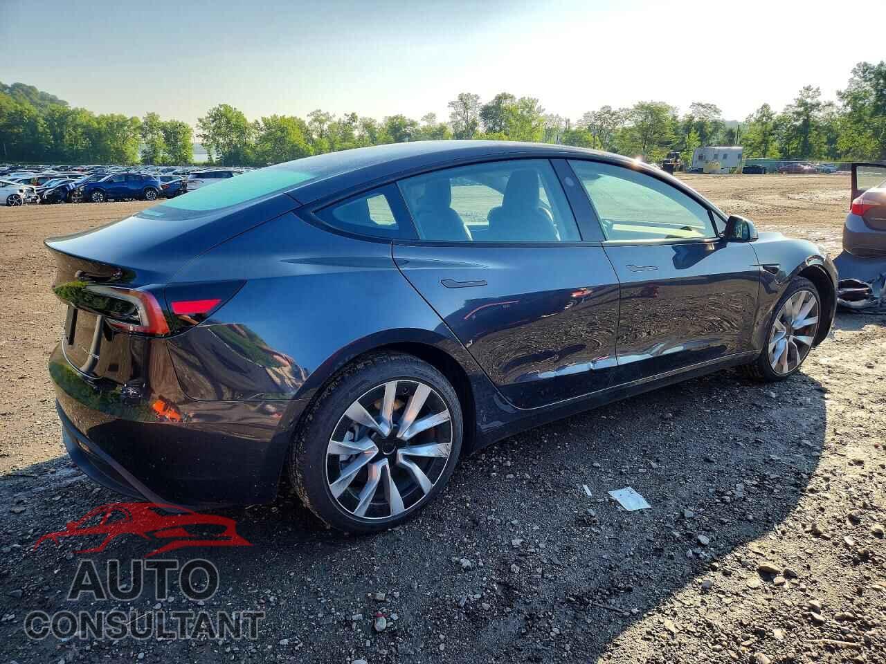 TESLA MODEL 3 2025 - 5YJ3E1EB7SF021060