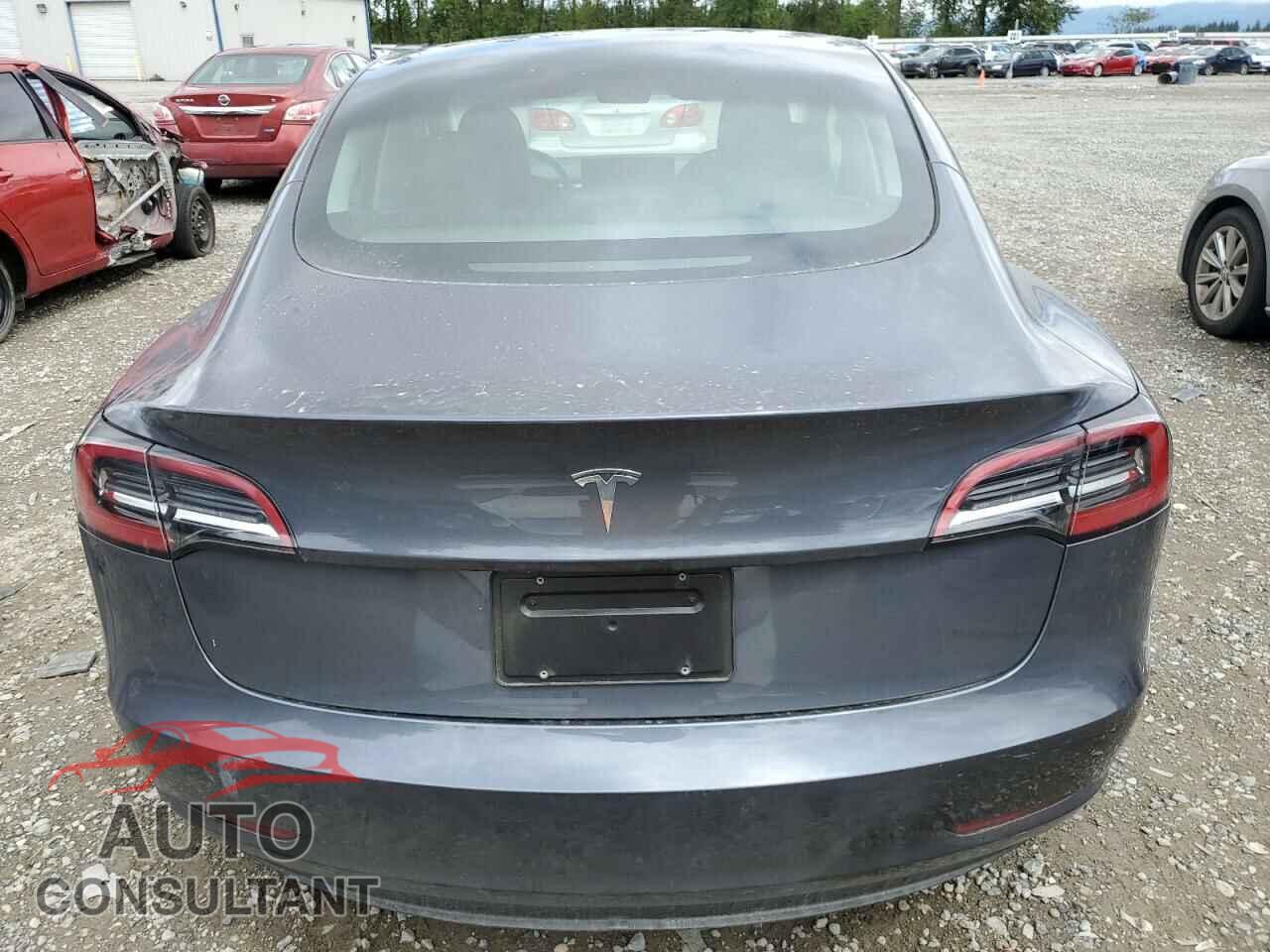 TESLA MODEL 3 2023 - 5YJ3E1EA5PF709041
