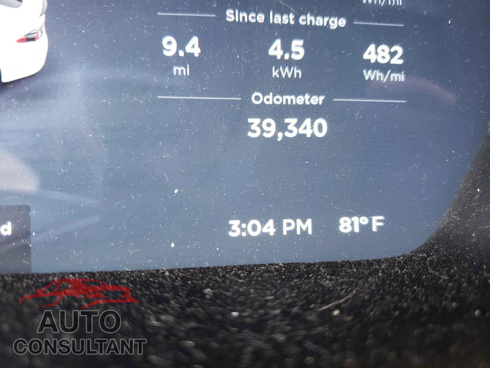 TESLA MODEL S 2016 - 5YJSA1E49GF137702