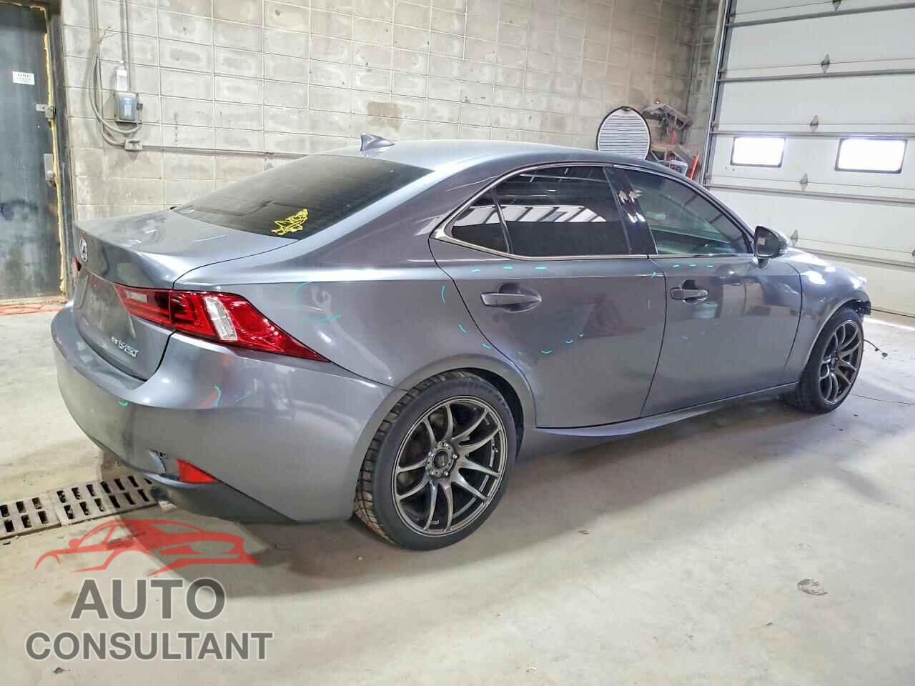 LEXUS IS 2014 - JTHCF1D24E5001528