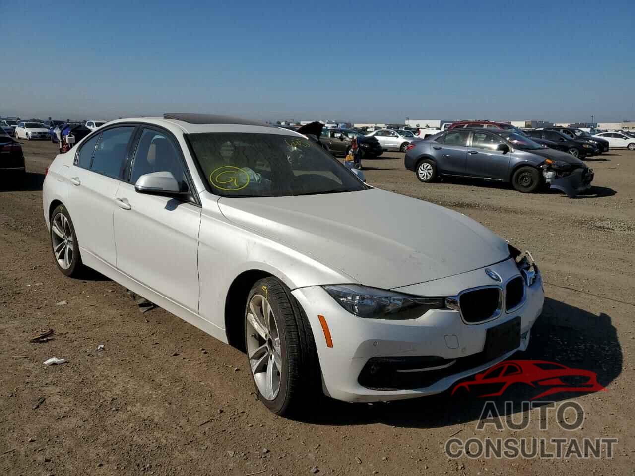 BMW 3 SERIES 2016 - WBA8E5C53GK388409