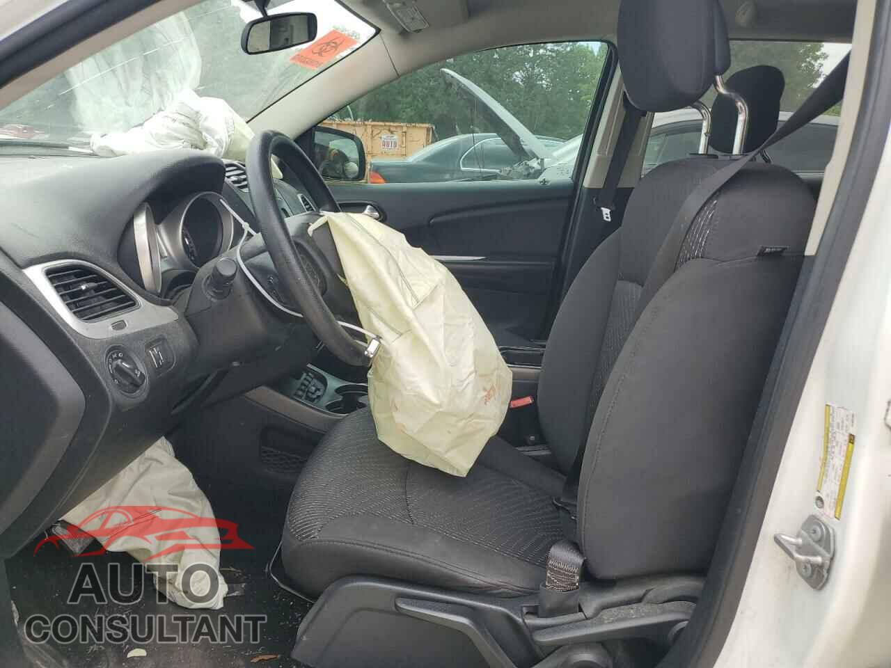 DODGE JOURNEY 2017 - 3C4PDCBB2HT594964