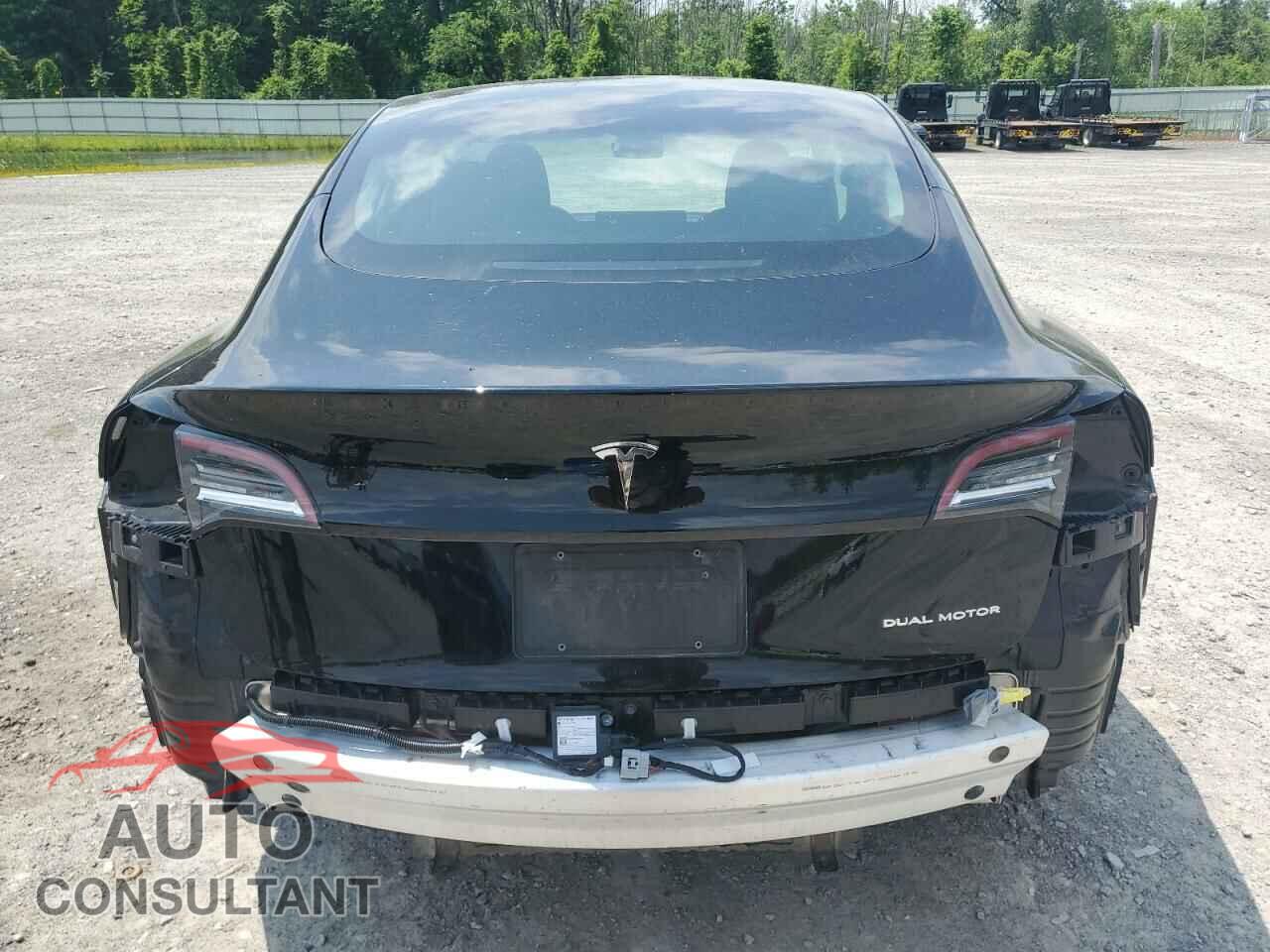 TESLA MODEL 3 2021 - 5YJ3E1EB4MF081218