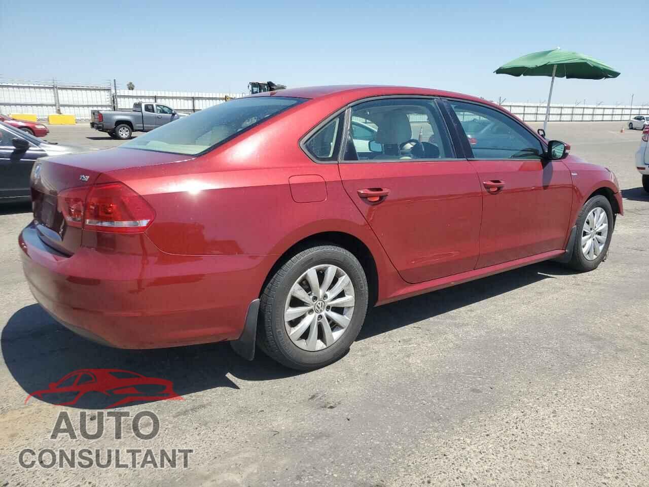 VOLKSWAGEN PASSAT 2015 - 1VWAT7A38FC036178