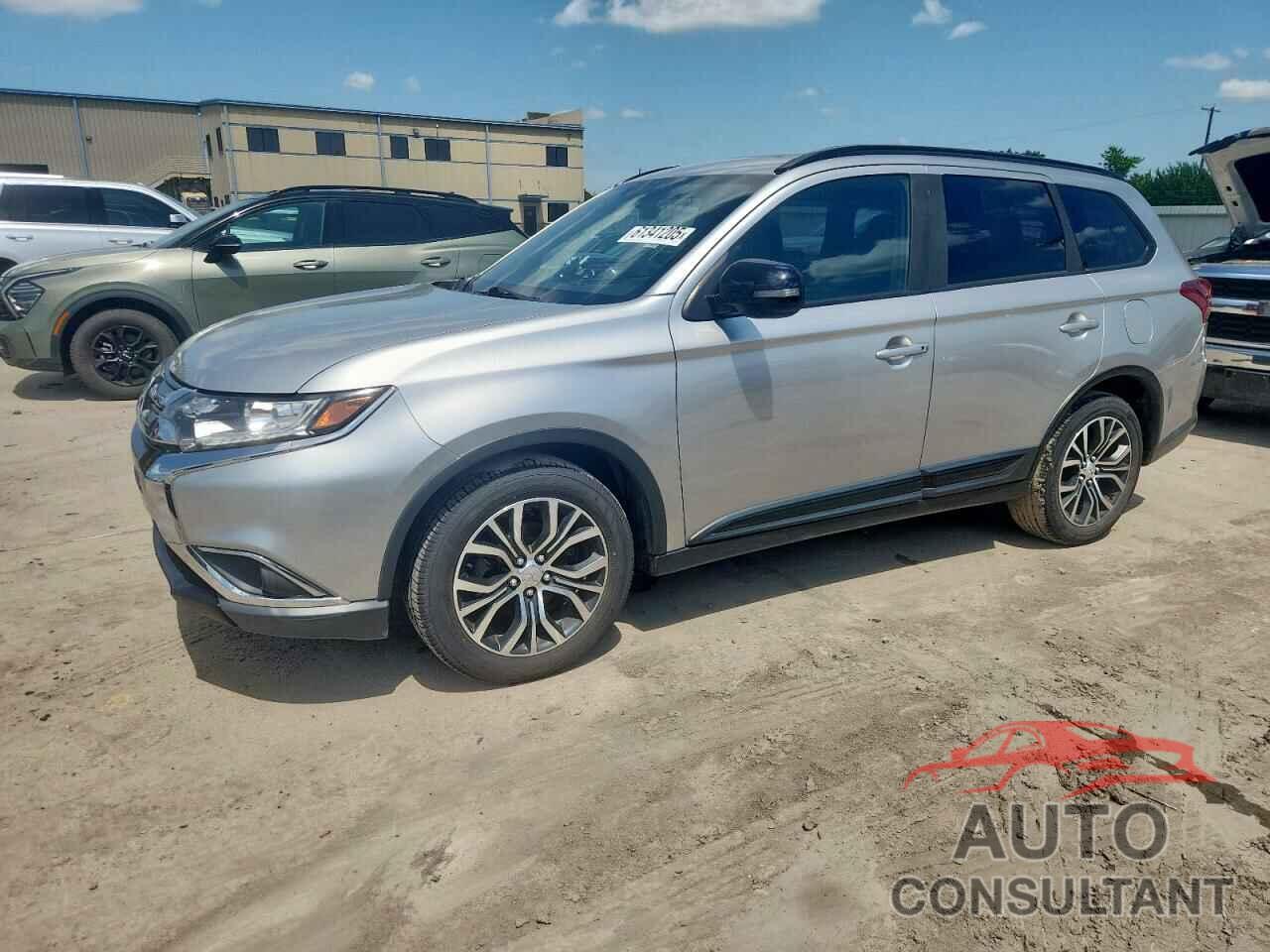 MITSUBISHI OUTLANDER 2018 - JA4AD3A34JZ022691