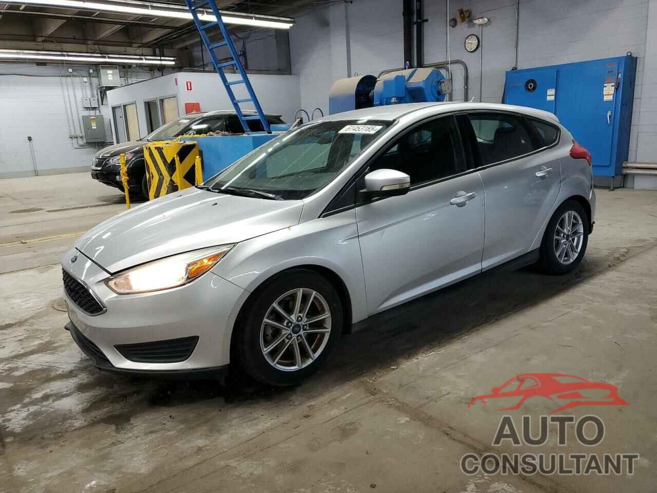 FORD FOCUS 2016 - 1FADP3K26GL259393