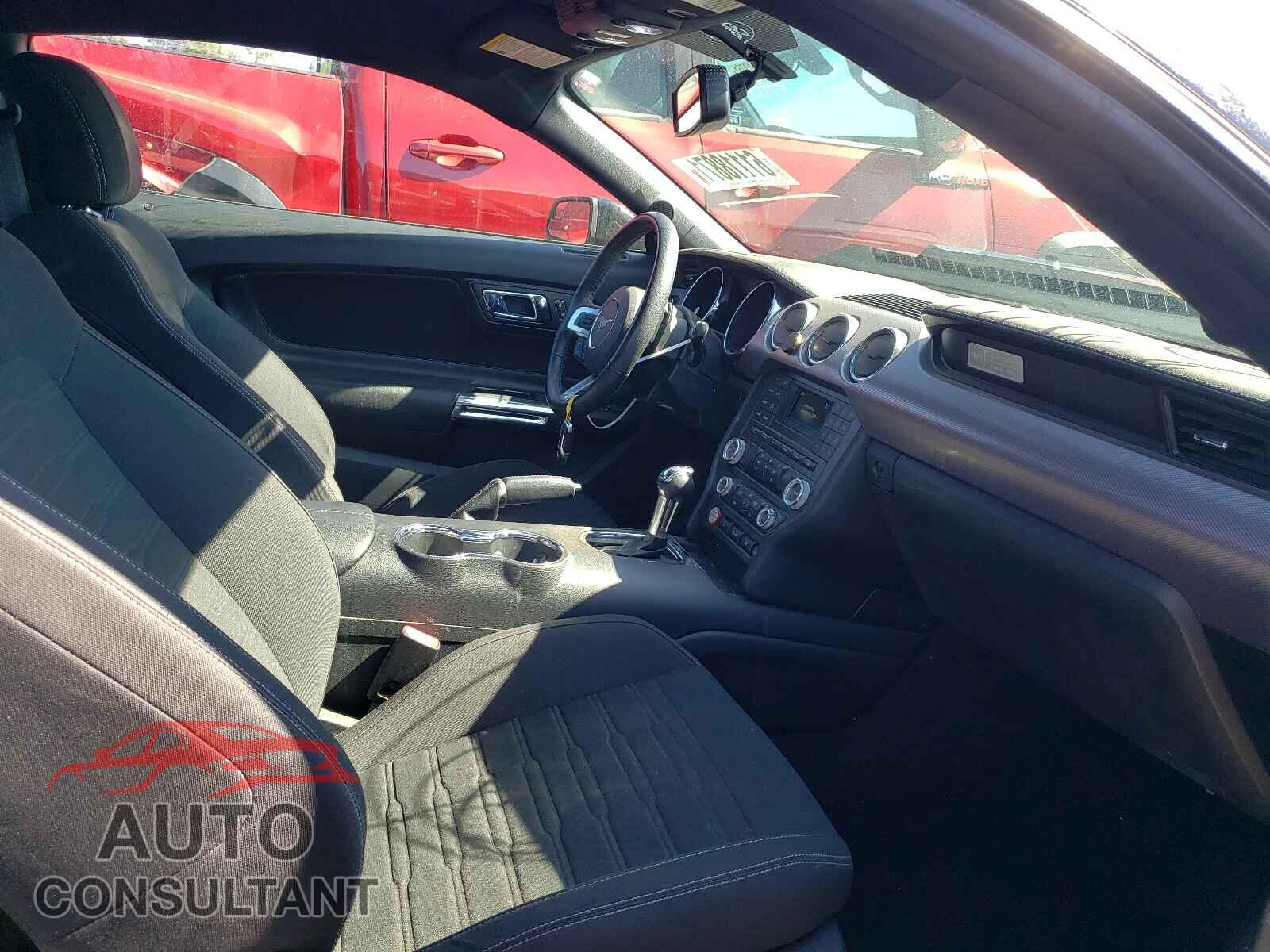 FORD MUSTANG 2016 - 1FA6P8TH3G5257145
