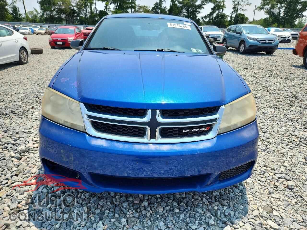 DODGE AVENGER SE 2013 - 1C3CDZAB8DN682757