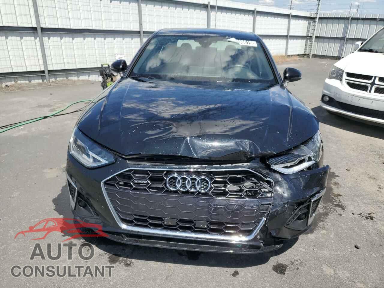 AUDI A4 2021 - WAUDAAF43MA043839