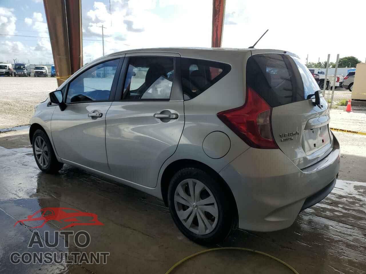 NISSAN VERSA 2019 - 3N1CE2CP3KL361458