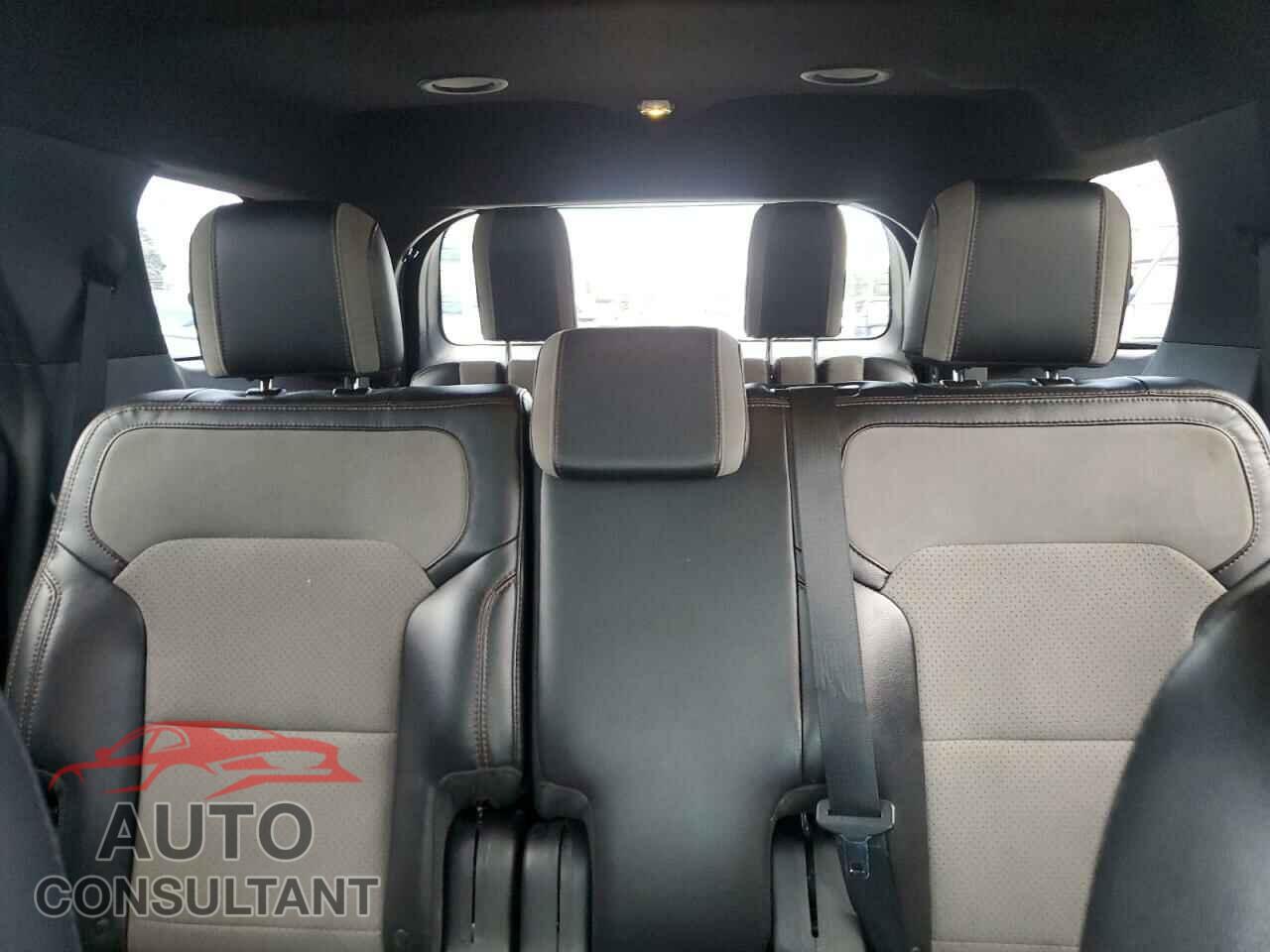 FORD EXPLORER 2017 - 1FM5K8D85HGA93482