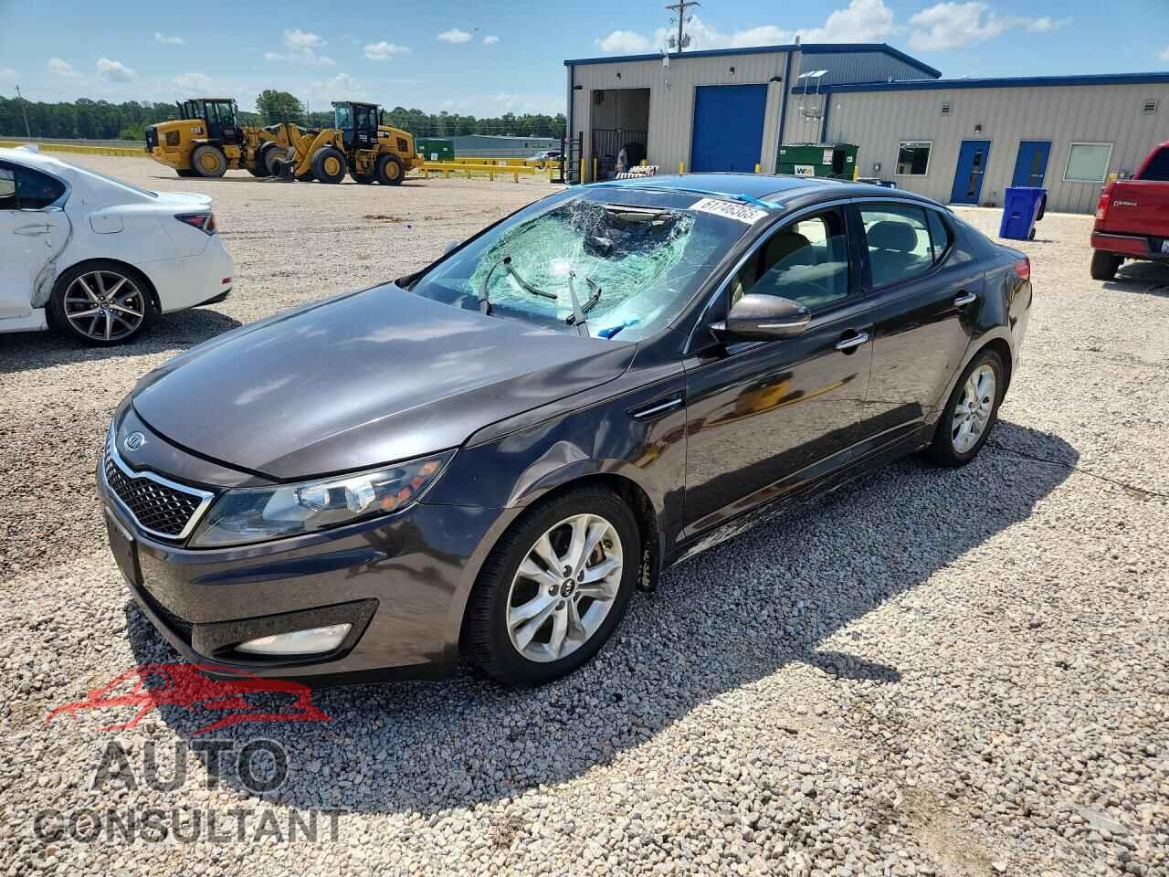 KIA OPTIMA 2011 - KNAGN4A64B5133759