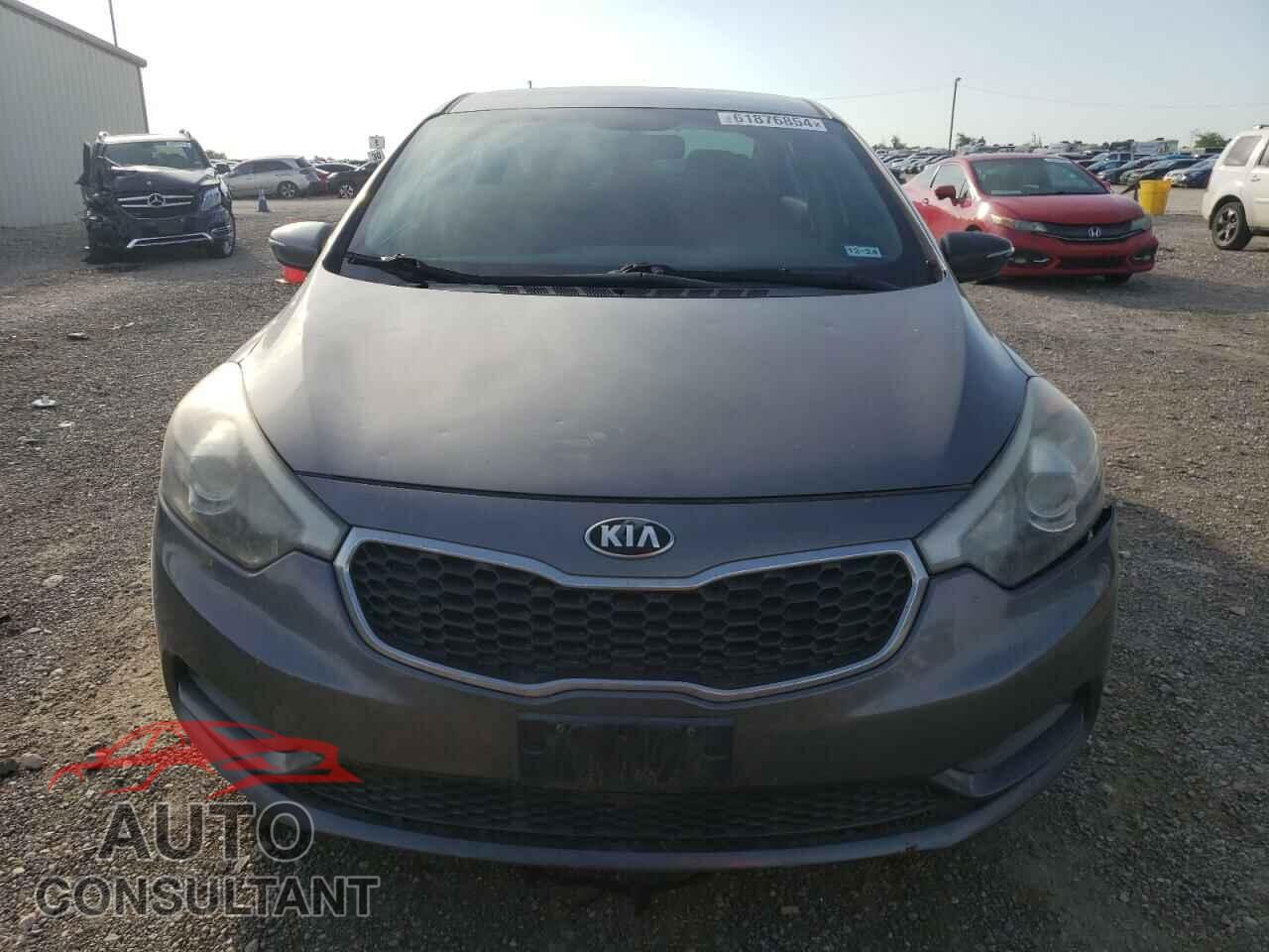 KIA FORTE 2016 - KNAFX4A65G5469868