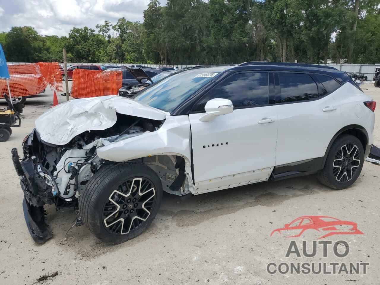 CHEVROLET BLAZER 2023 - 3GNKBERS1PS124857