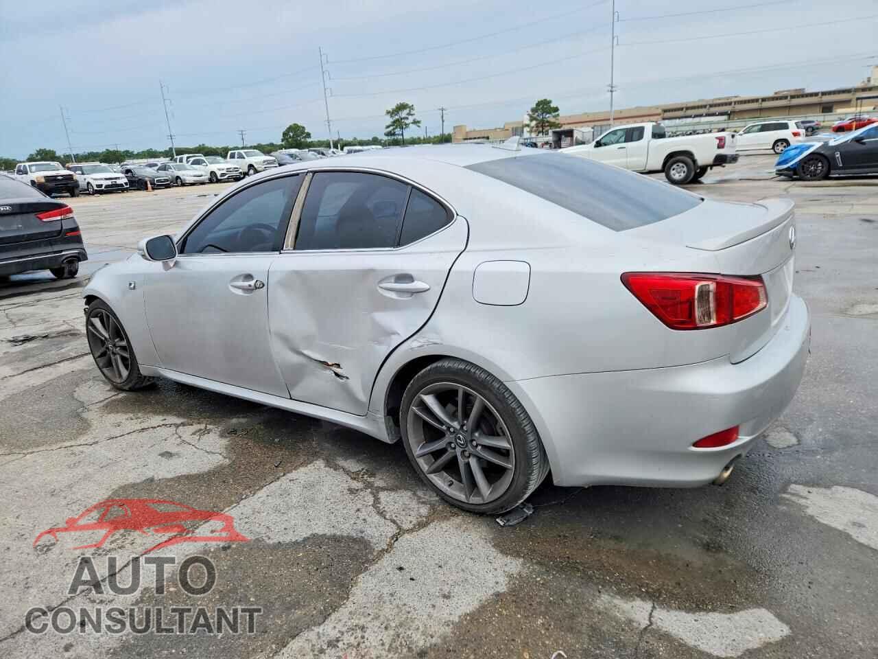 LEXUS IS 2013 - JTHBF5C22D5185323