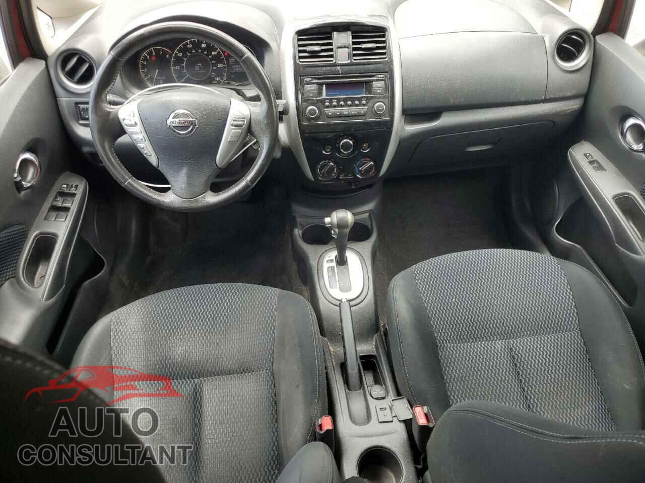 NISSAN VERSA 2015 - 3N1CE2CP1FL404376