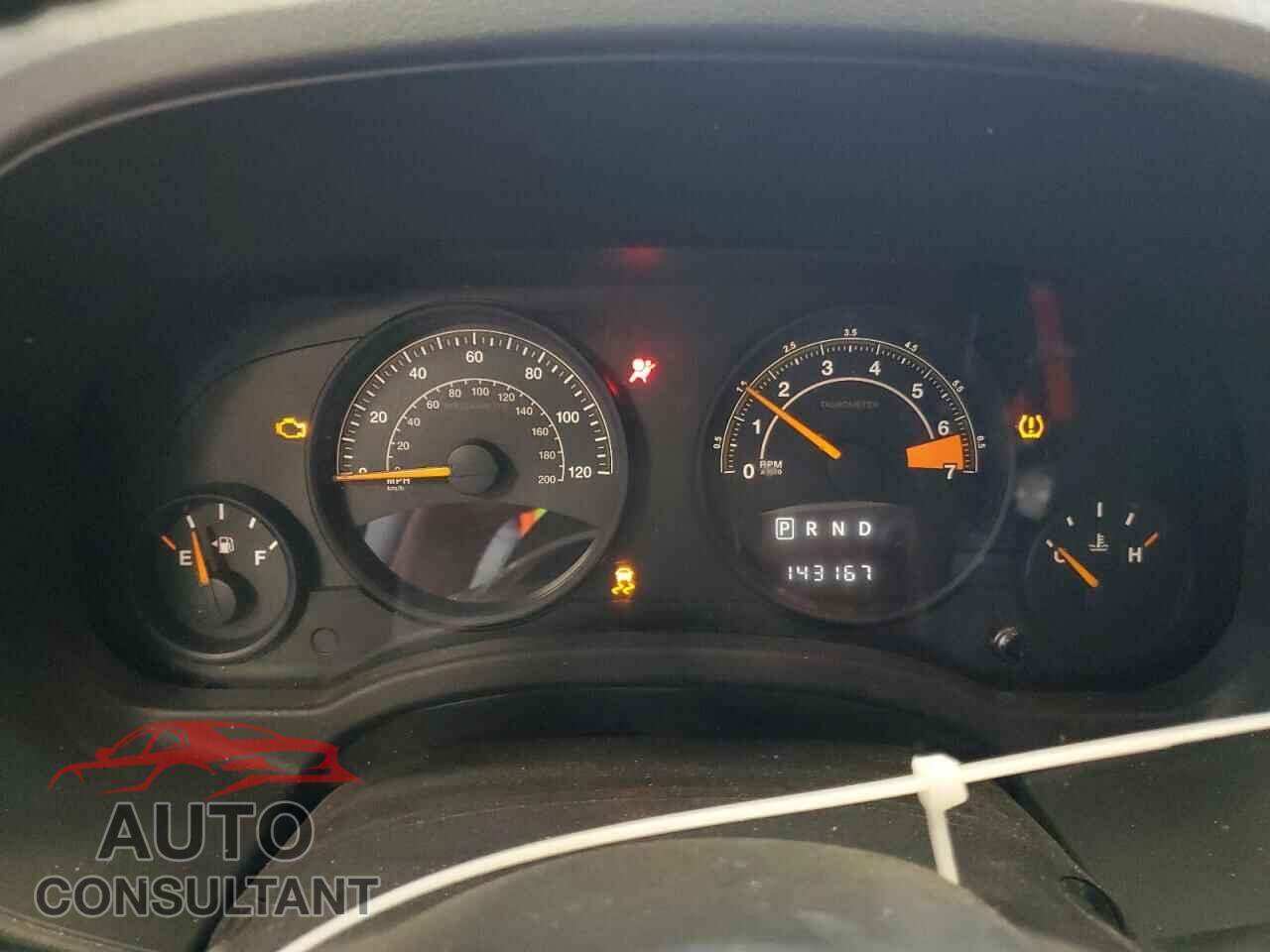 JEEP COMPASS 2016 - 1C4NJCBA8GD754468