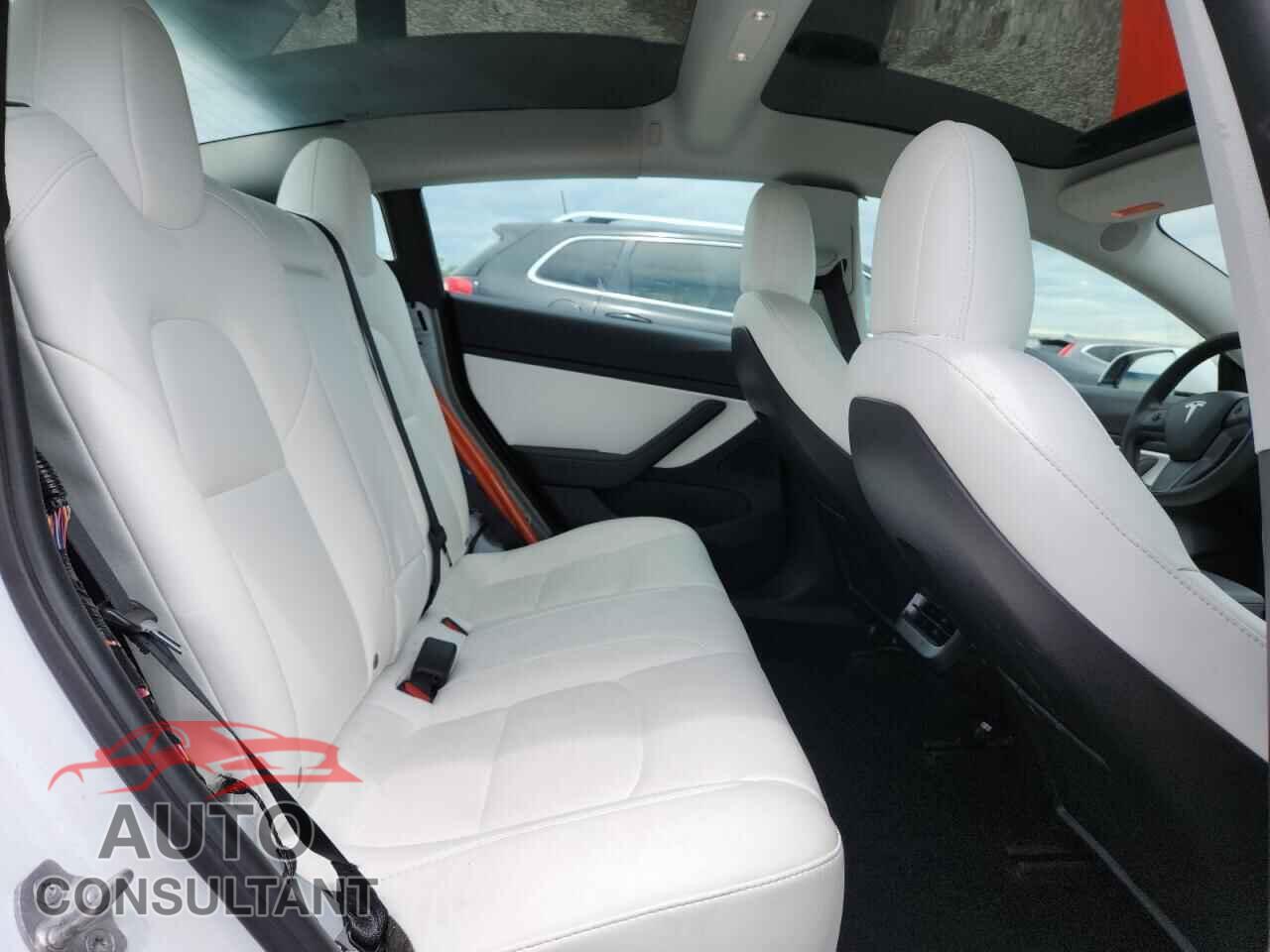 TESLA MODEL 3 2021 - 5YJ3E1EB0MF903304