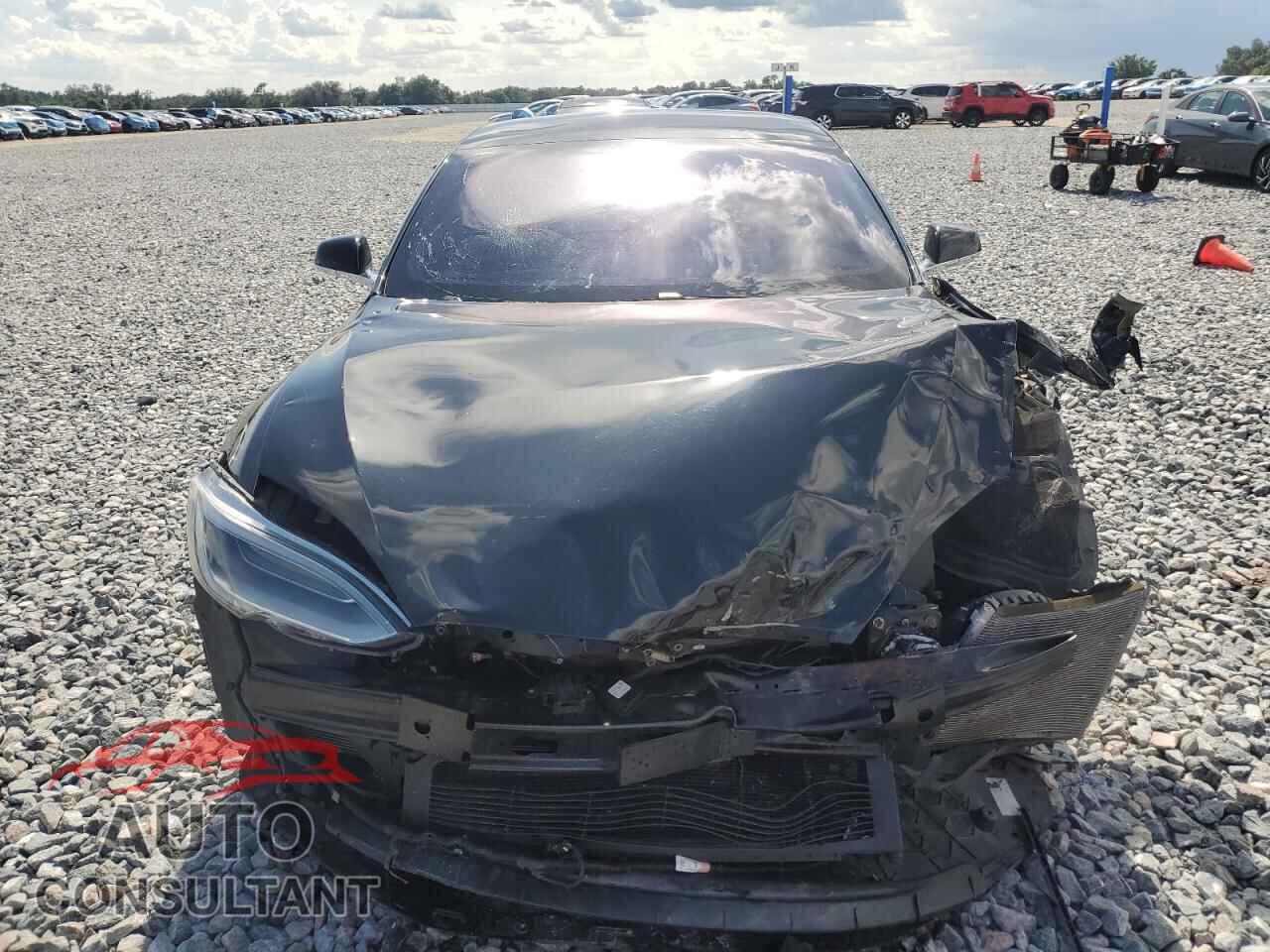 TESLA MODEL S 2017 - 5YJSA1E21HF232609