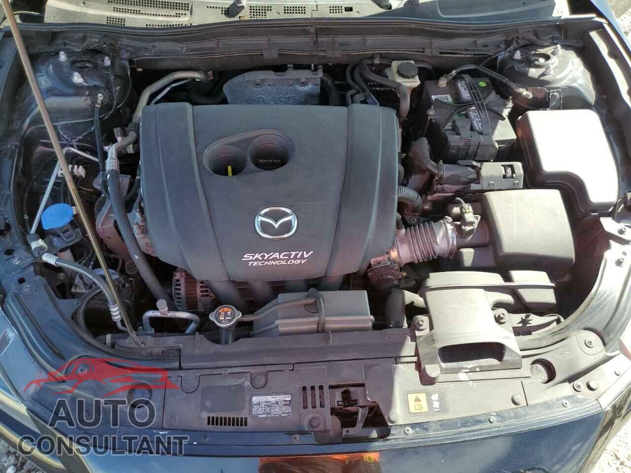 MAZDA 3 2017 - 3MZBN1U77HM105339