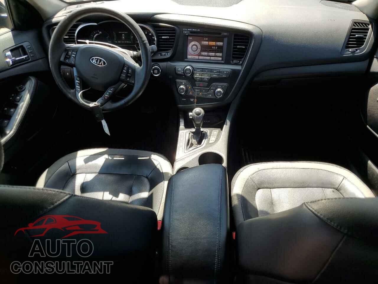 KIA OPTIMA 2011 - KNAGM4AD1B5001334