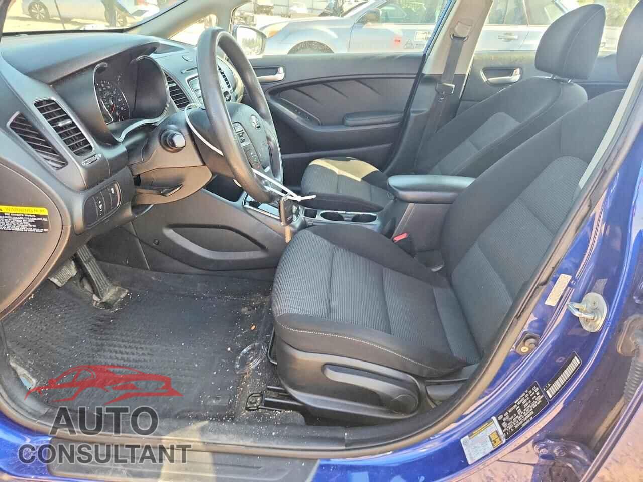 KIA FORTE 2017 - 3KPFK4A72HE040008