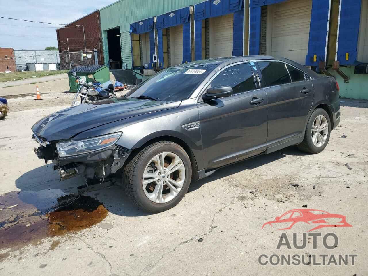 FORD TAURUS 2017 - 1FAHP2E86HG107118