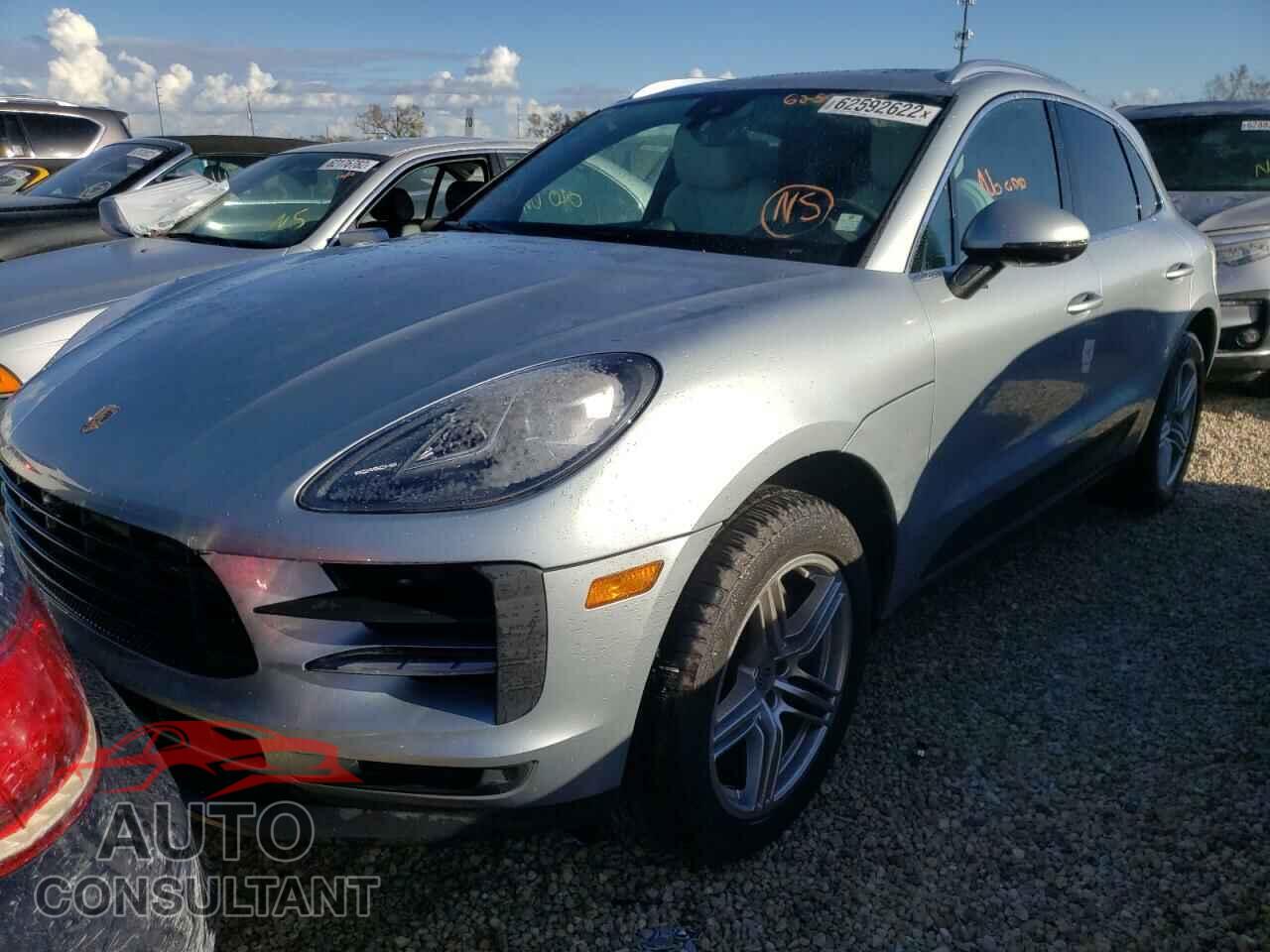 PORSCHE MACAN 2021 - WP1AA2A58MLB11440