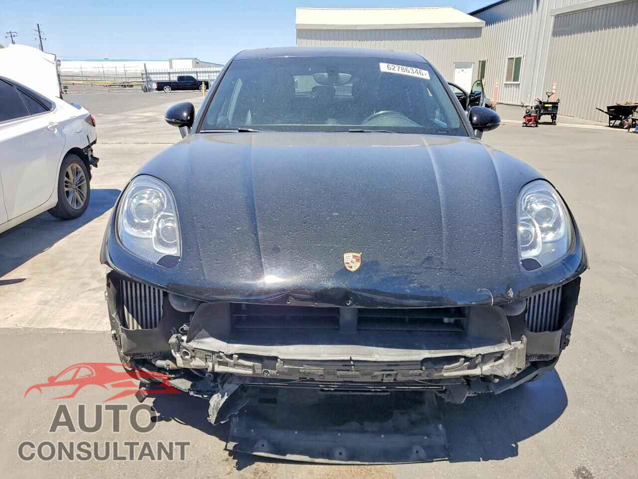 PORSCHE MACAN 2015 - WP1AB2A53FLB71495