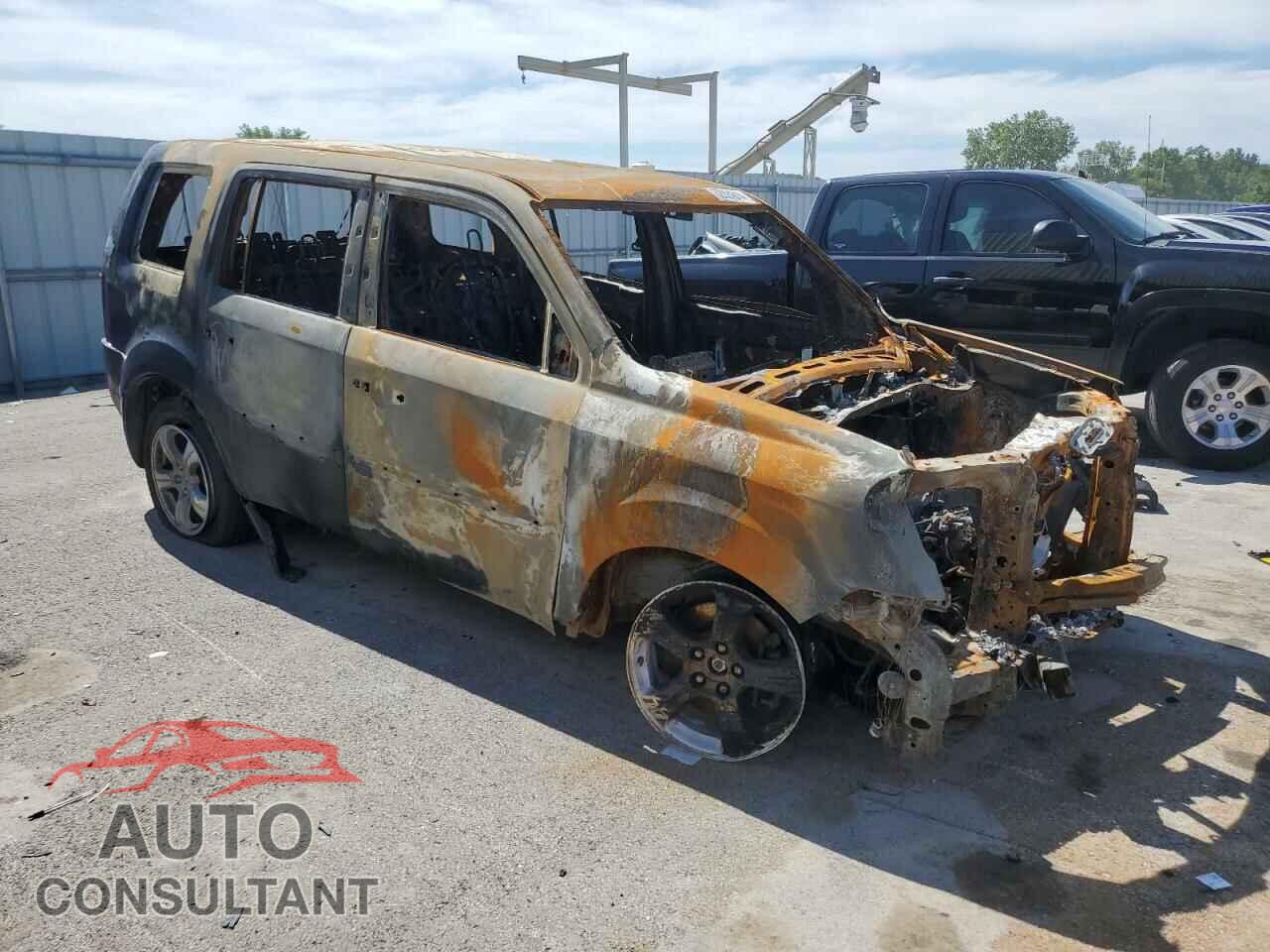 HONDA PILOT 2013 - 5FNYF4H44DB062346