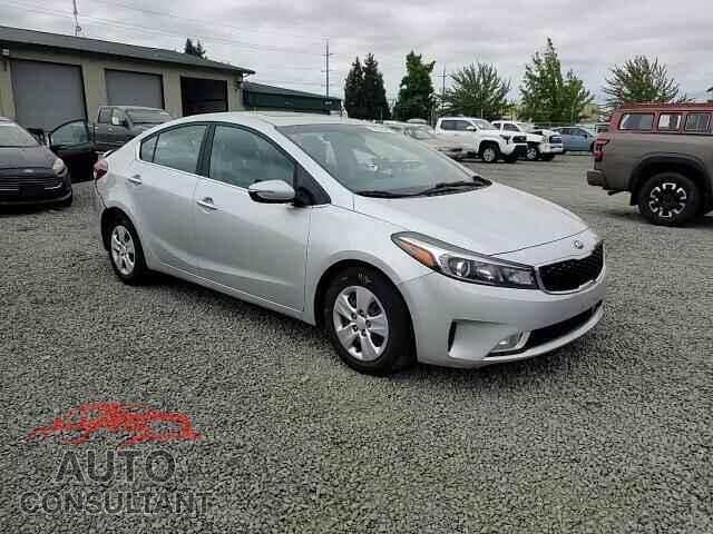KIA FORTE 2017 - 3KPFN4A87HE005383