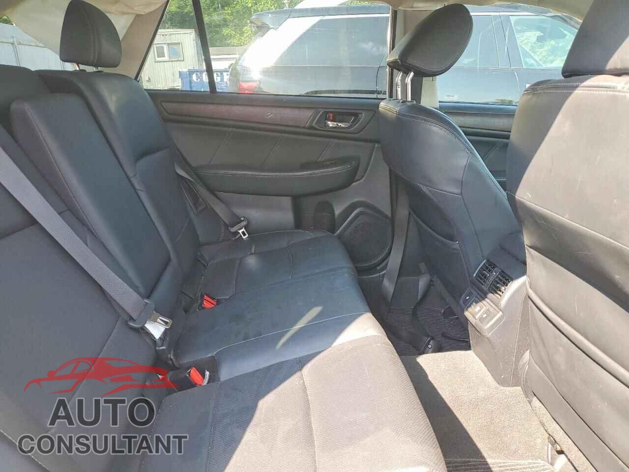 SUBARU OUTBACK 2019 - 4S4BSENC9K3260414