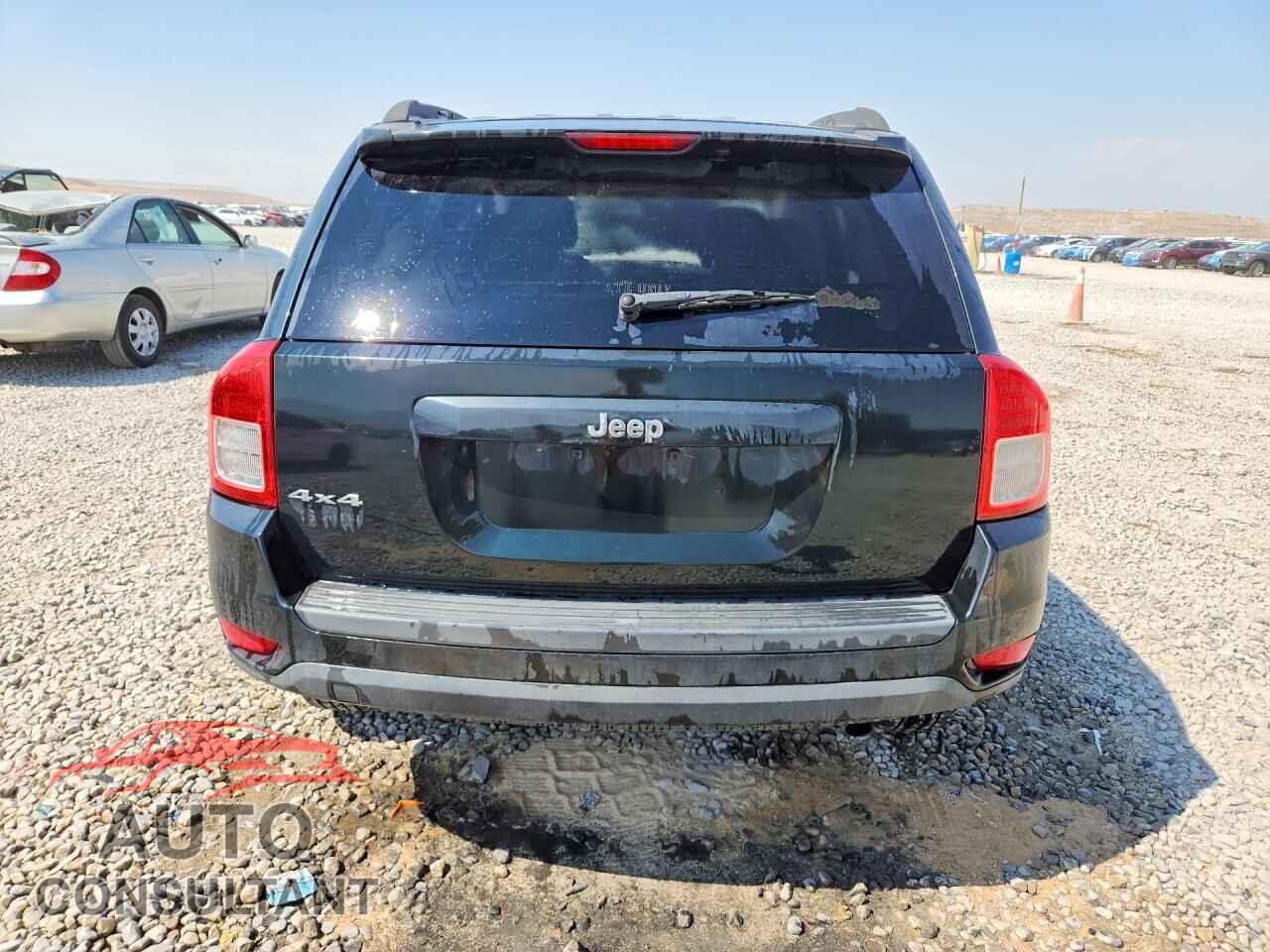 JEEP COMPASS 2013 - 1C4NJDBB8DD180822