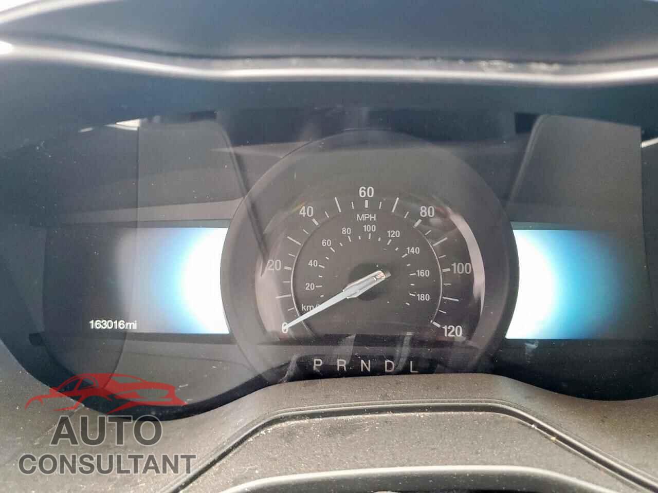 FORD FUSION 2019 - 3FA6P0LU5KR222305