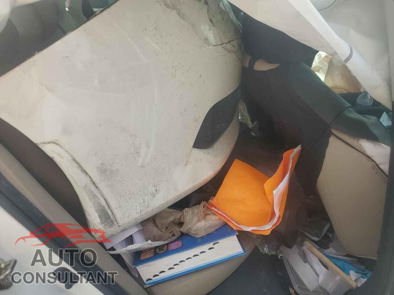 HONDA CIVIC 2017 - 2HGFC2F51HH500645