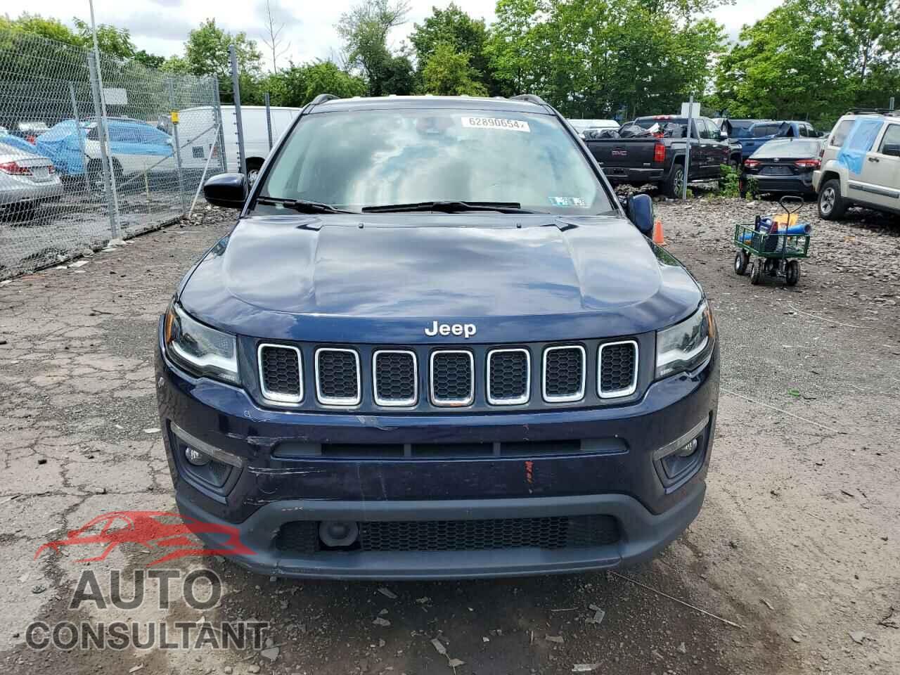 JEEP COMPASS 2018 - 3C4NJDBB2JT483424